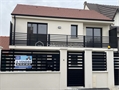 Maison récente à la vente